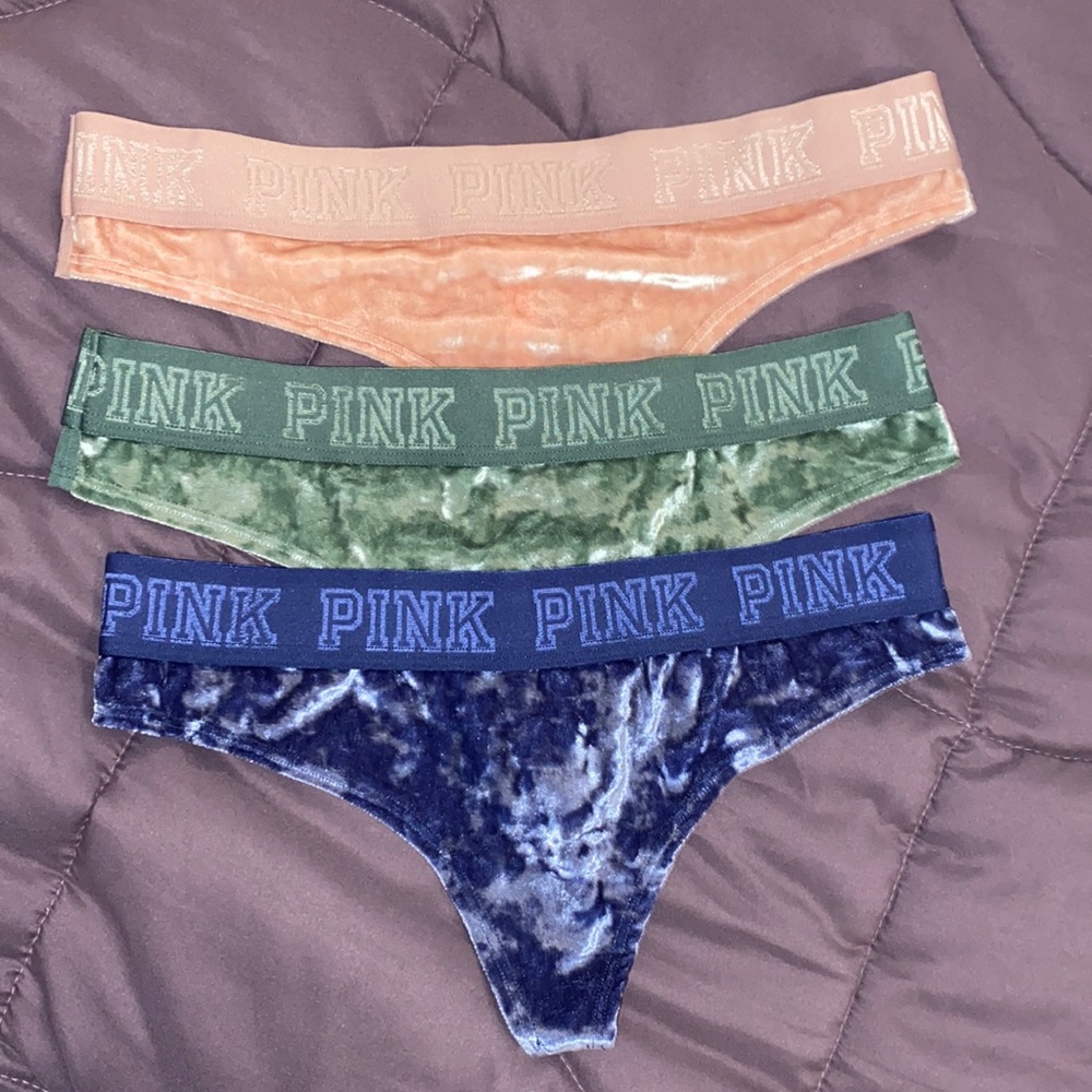 Suede thong bundle from pink